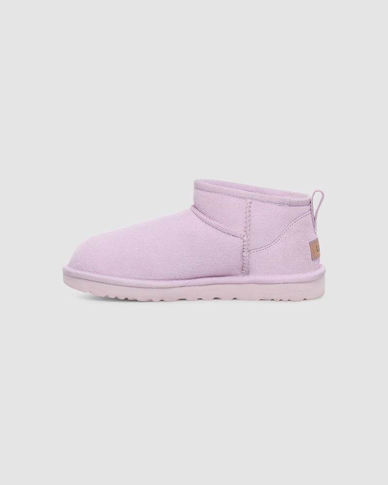 Light purple uggs discount