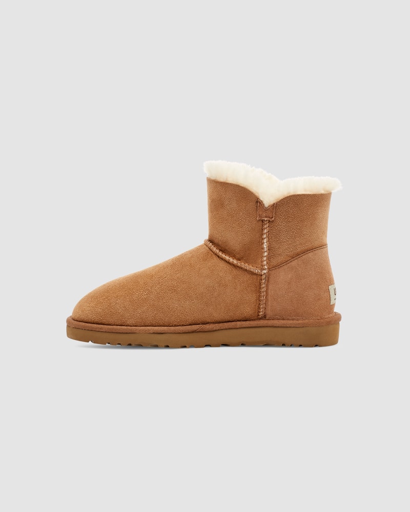 Ugg chestnut bailey button boots discount