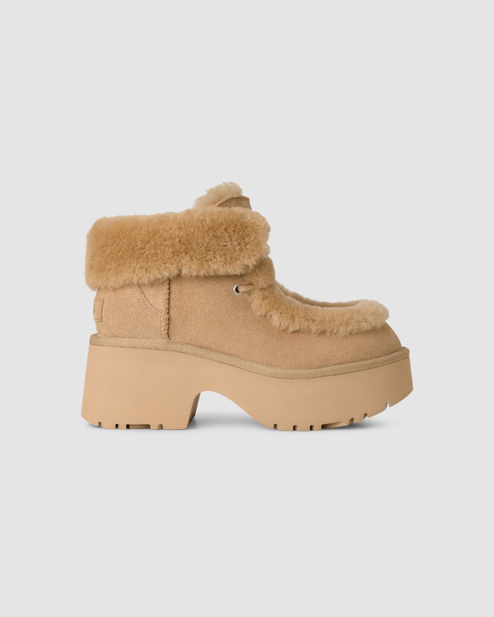 Esmee Lace Up