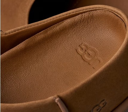 Close up of the Otzo Clog in brown