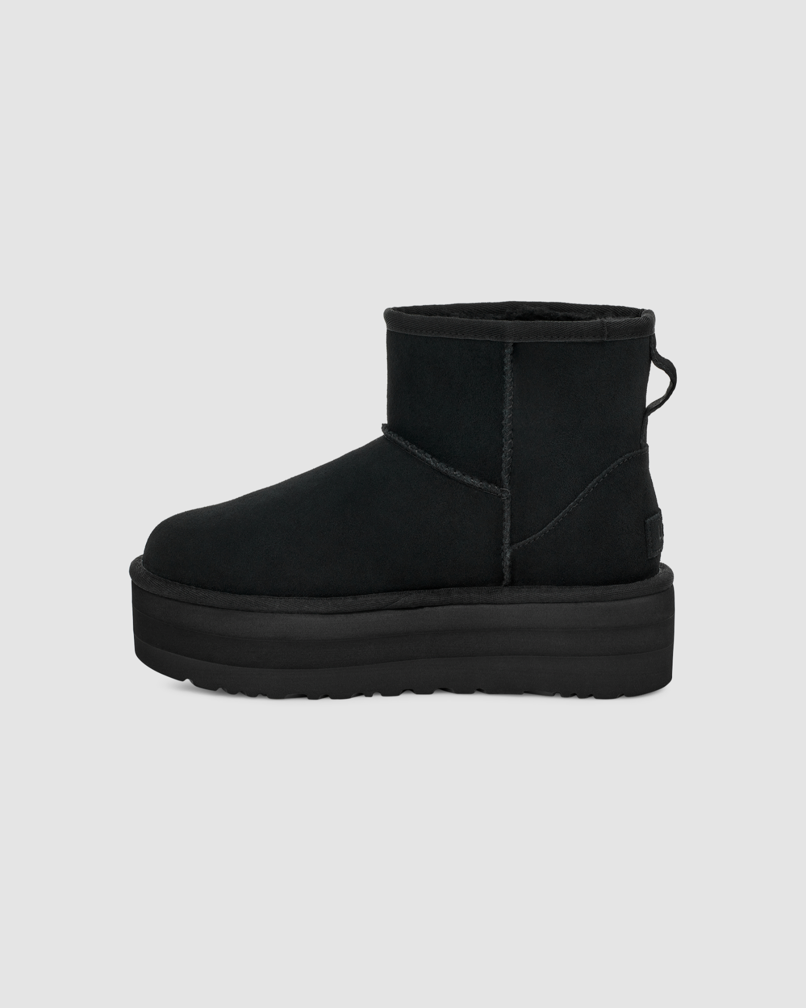 【送料&関税込】UGG Black Suede Classic Mini Platform Ankle UGG® Classic Mini Platform Boot - Little Kid / Big Kid