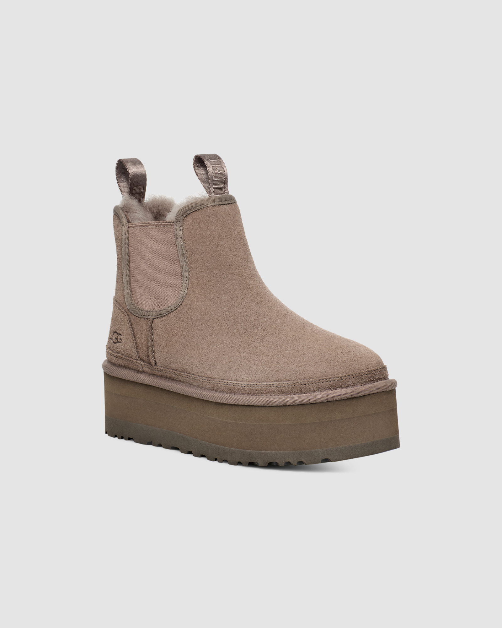 Neumel Platform Chelsea Black | UGG