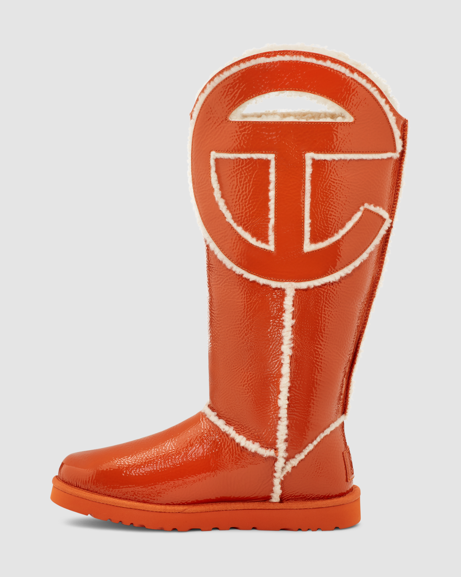 おしゃれメンズ必見✨27⇒26素足履✨UGG X TELFAR✨ロゴ ローファ－ おしゃれメンズ必見✨27⇒26素足履✨UGG X TELFAR✨ロゴ ローファ－