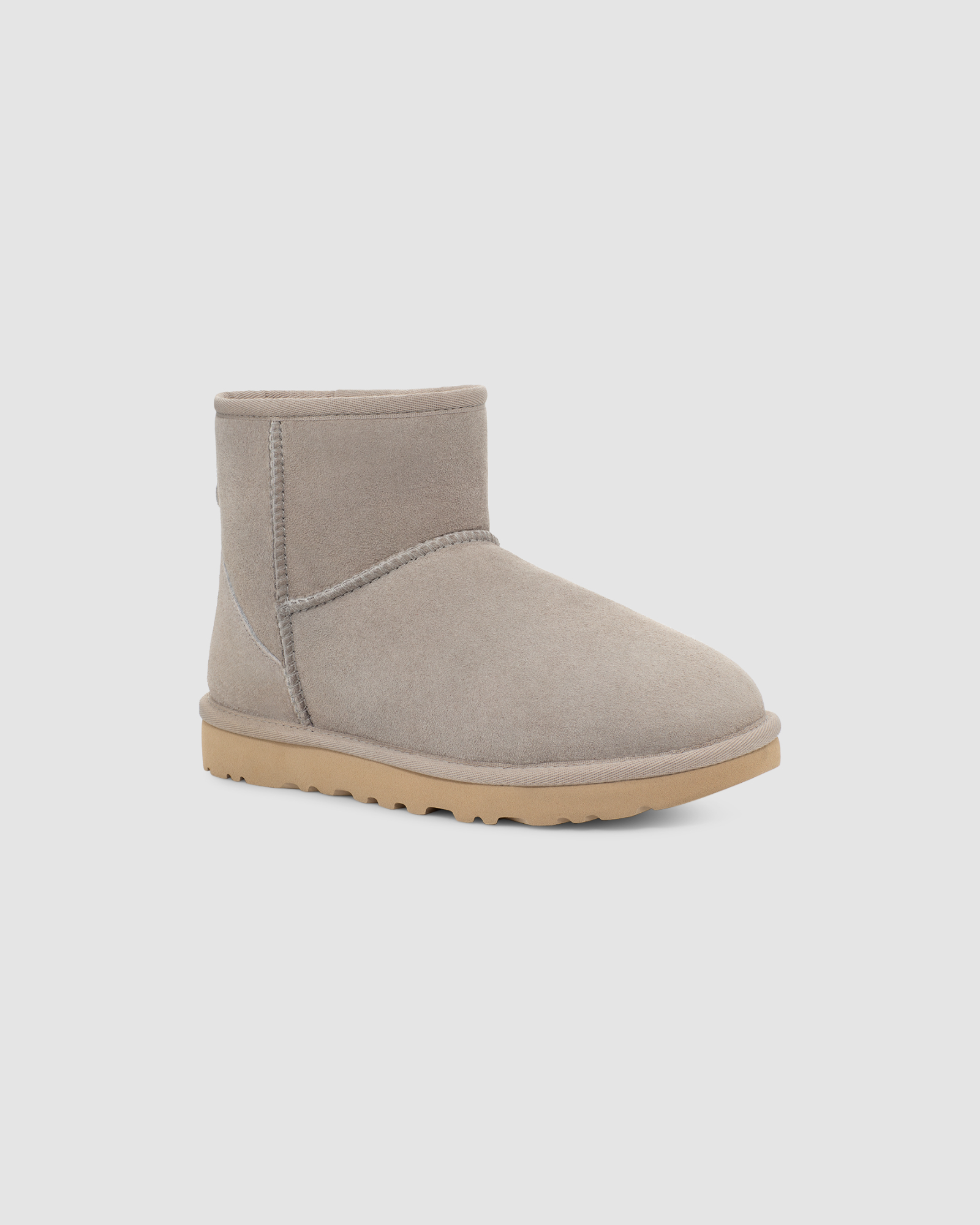 Classic Mini II Boot Caribou | UGG