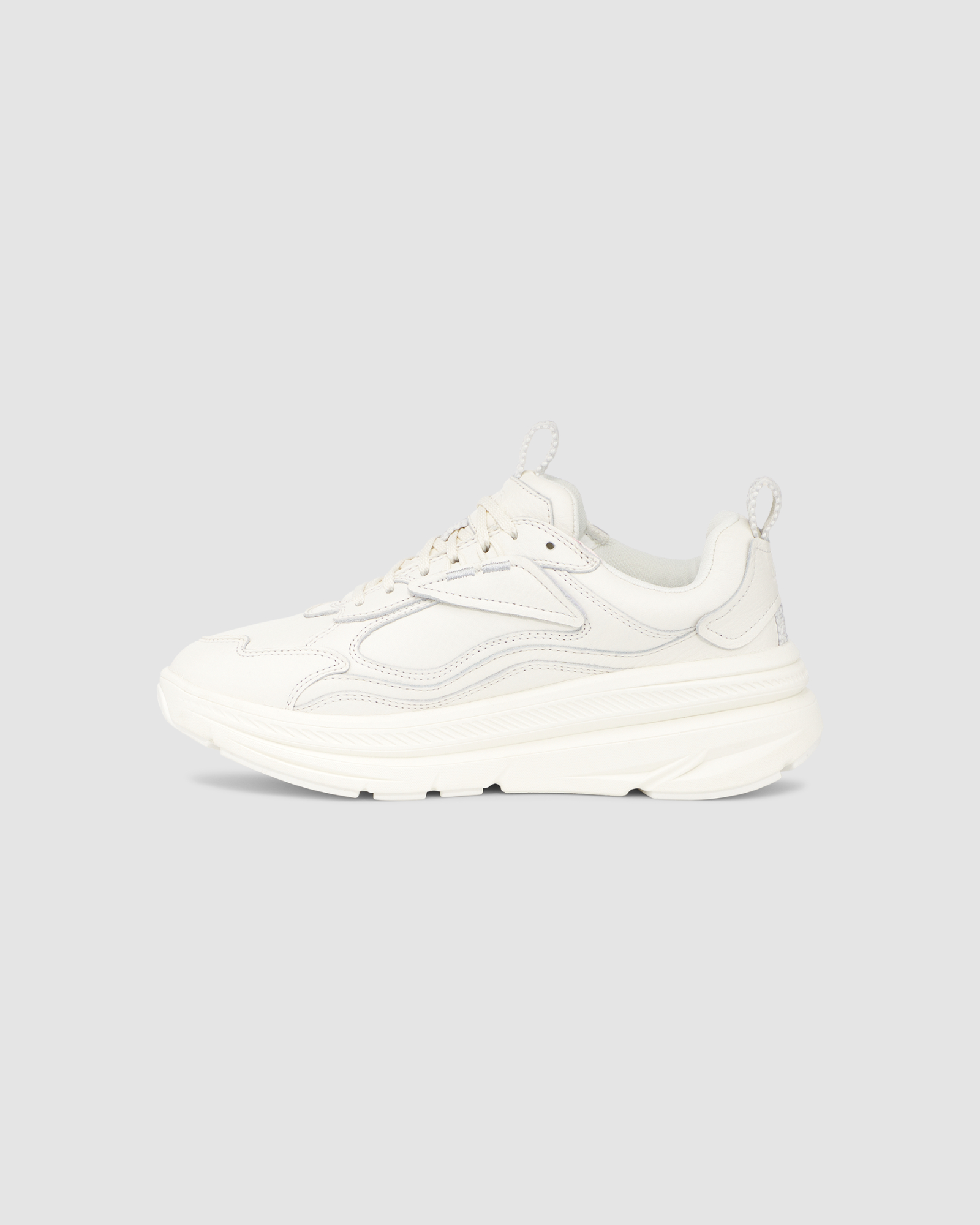 セール!!☆UGG☆ CA1 Women's CA1 Leather Sneaker in White | UGG