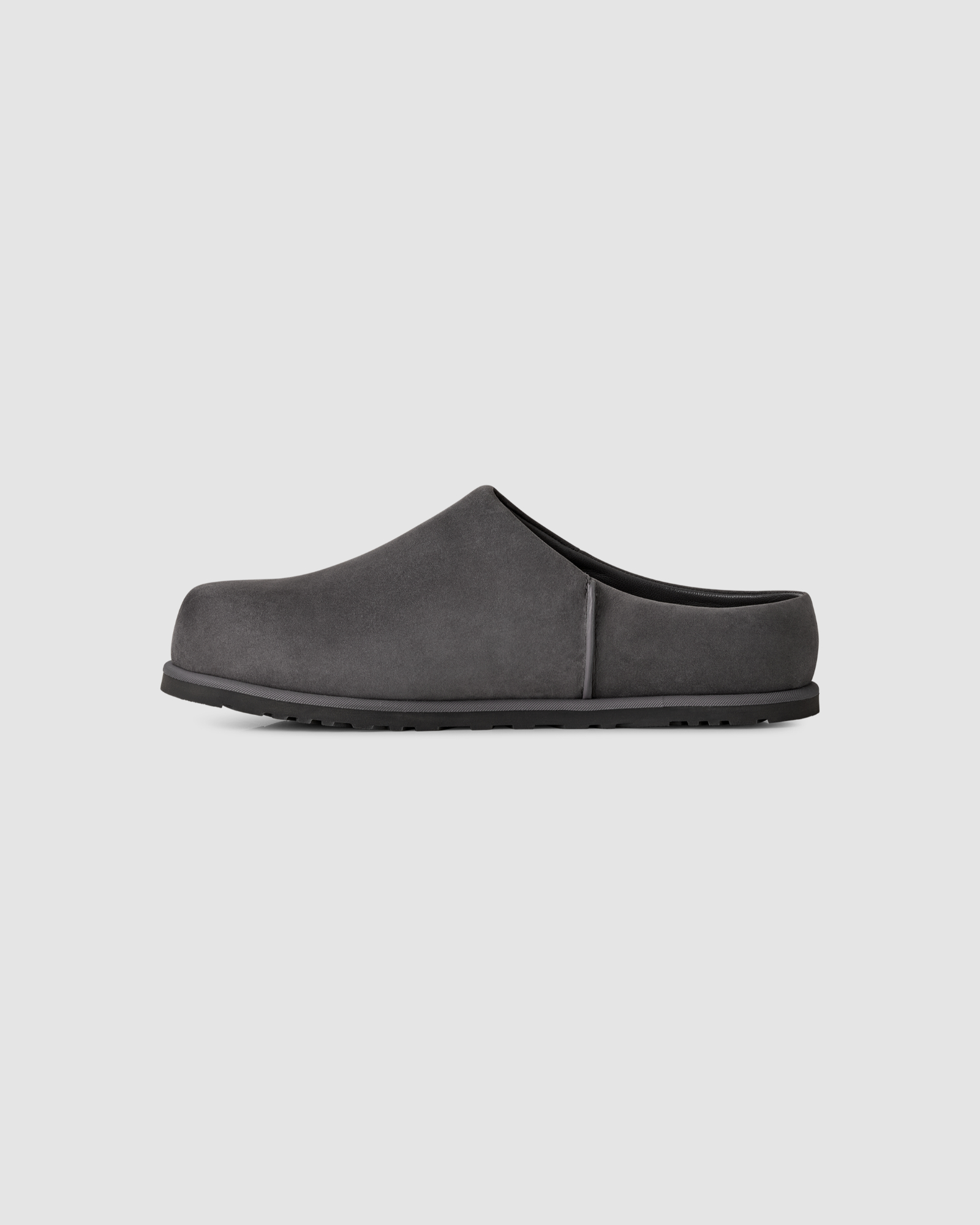 Otzo Clog Black | UGG