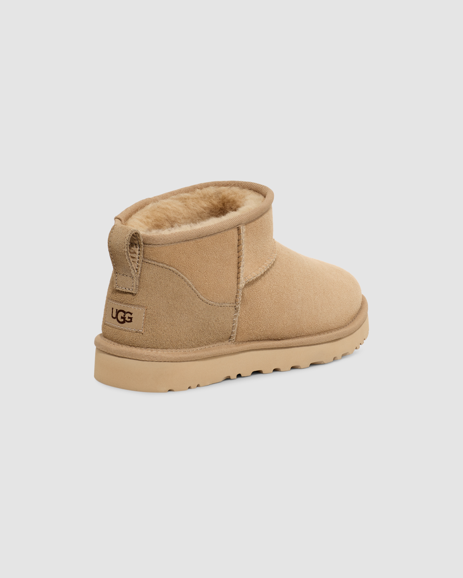 Classic Mini Black | UGG